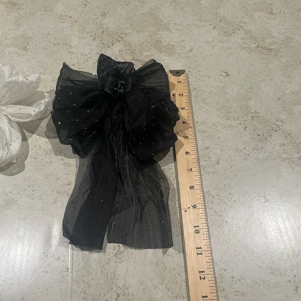 Bow hair clip- set of two